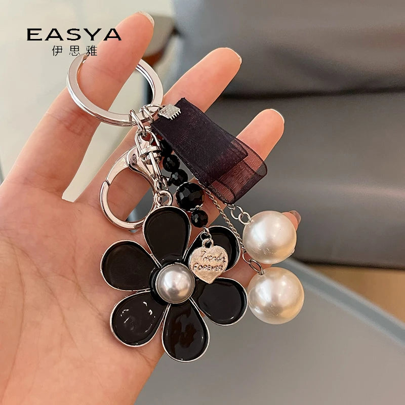 EASYA 2026 Fashion Black Sunflower Pearl Luxury Keychain Chain Car Keychain Party Gifts for Guests