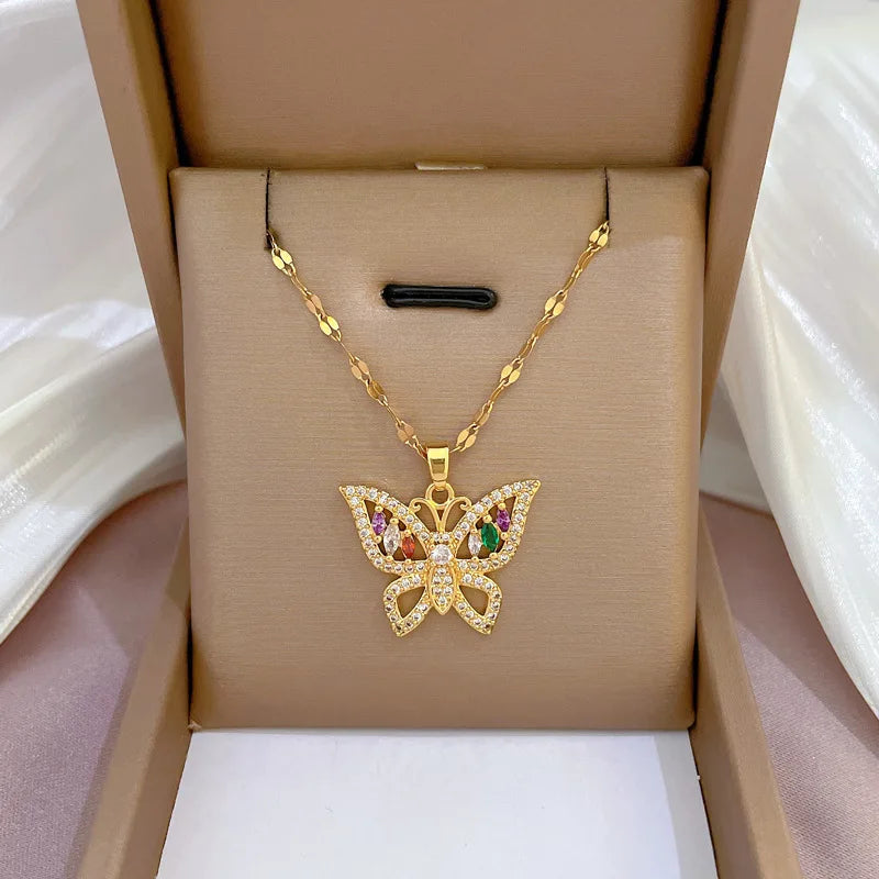 Fashion Design Lucky Butterfly Pendant Female Rhinestone Shining Statement Crystal Charm Choker Necklace for Woman Wedding Gift