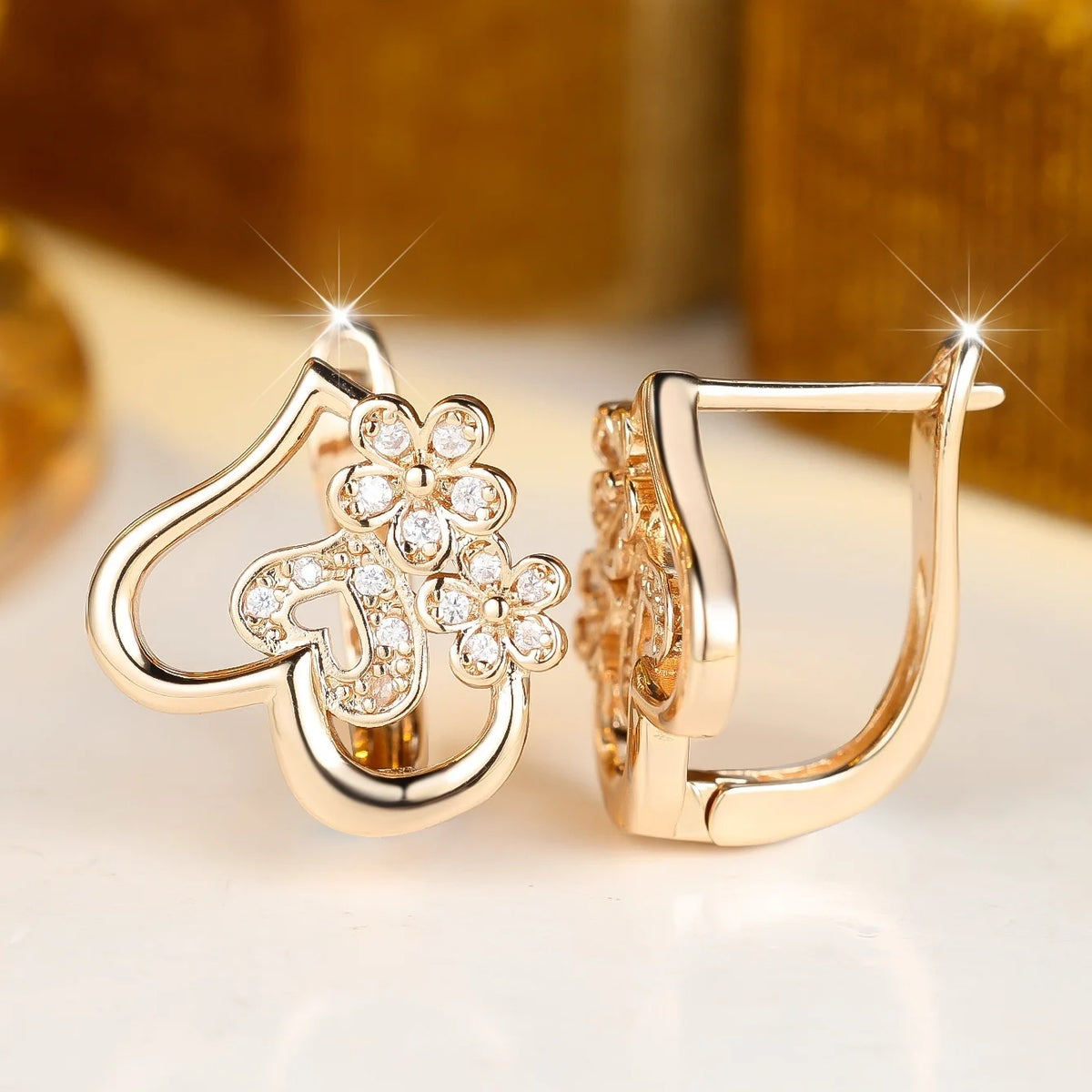 Small Heart Flower White Zircon Stone Fashion Hoop Earrings Charm Cute Female Gold Color Wedding Jewelry For Women