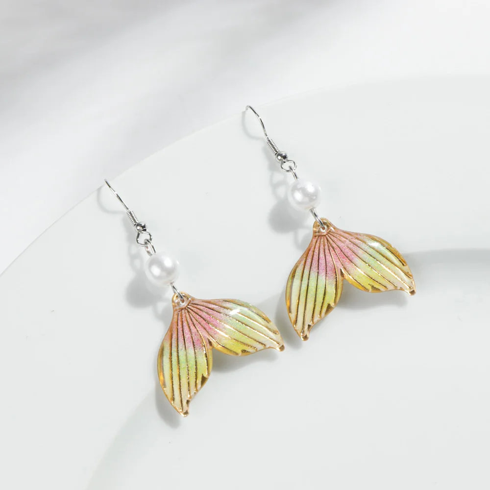 Cute Colorful Acrylic Mermaid Tail Earring for Women Elegant Pearl Beads Iridescent Drop Earrings Fashion 2025 Jewelry Gifts