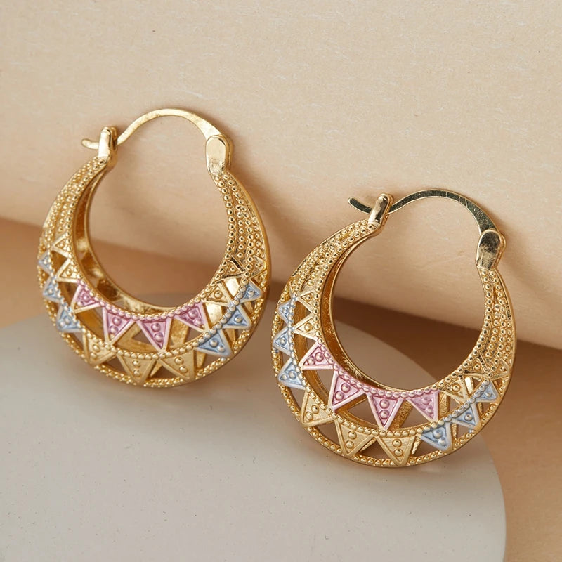 Elegant Carved Hollow Hoop Earrings Exquisite Accessories for Women Jewelry for Holiday Weddings Jewelry Gift Accessories
