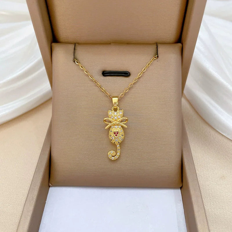 EILIECK Stainless Steel Exquisite Butterfly Zirconia Pendant Necklace For Women Fashion 18K Gold PVD Plated Daily Jewelry Gift