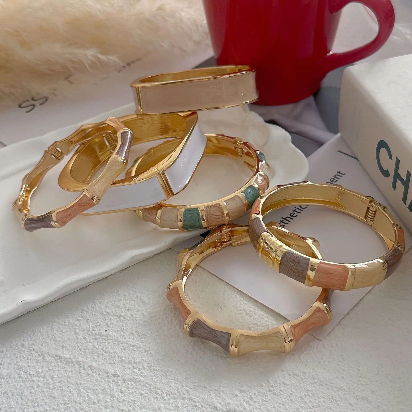 KMVEXO Exaggeration Imitation Enamaled Colorful Metal Bangle Simple Design Trendy Women's Fashion Jewelry Minimalist Bracelets
