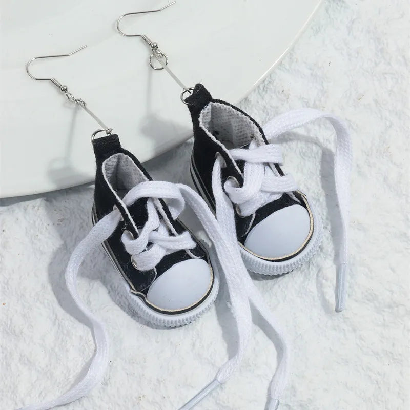 Creative 3D Canvas Shoes Pendant Earrings for Women Fashion Funny Sneaker Tennis Shoe Drop Earrings Party Jewelry Gifts