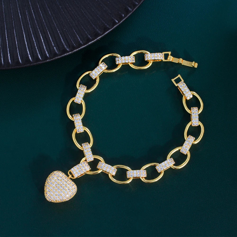 ThreeGraces Luxury Shiny Zirconia Love Heart Charm Cuban Link Chain Bracelet for Women Fashion Daily Party Jewelry BR342