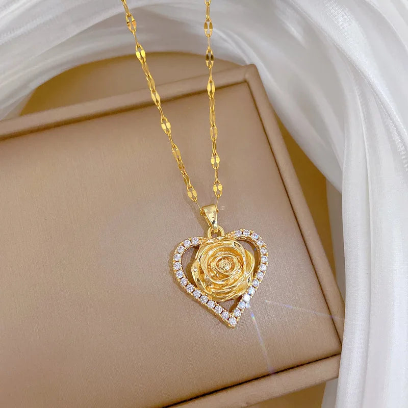 Unique Heart CZ Rose Flower Design Women's Pendant Necklace Aesthetic Bridal Wedding Accessories Gift for Mother's Day New