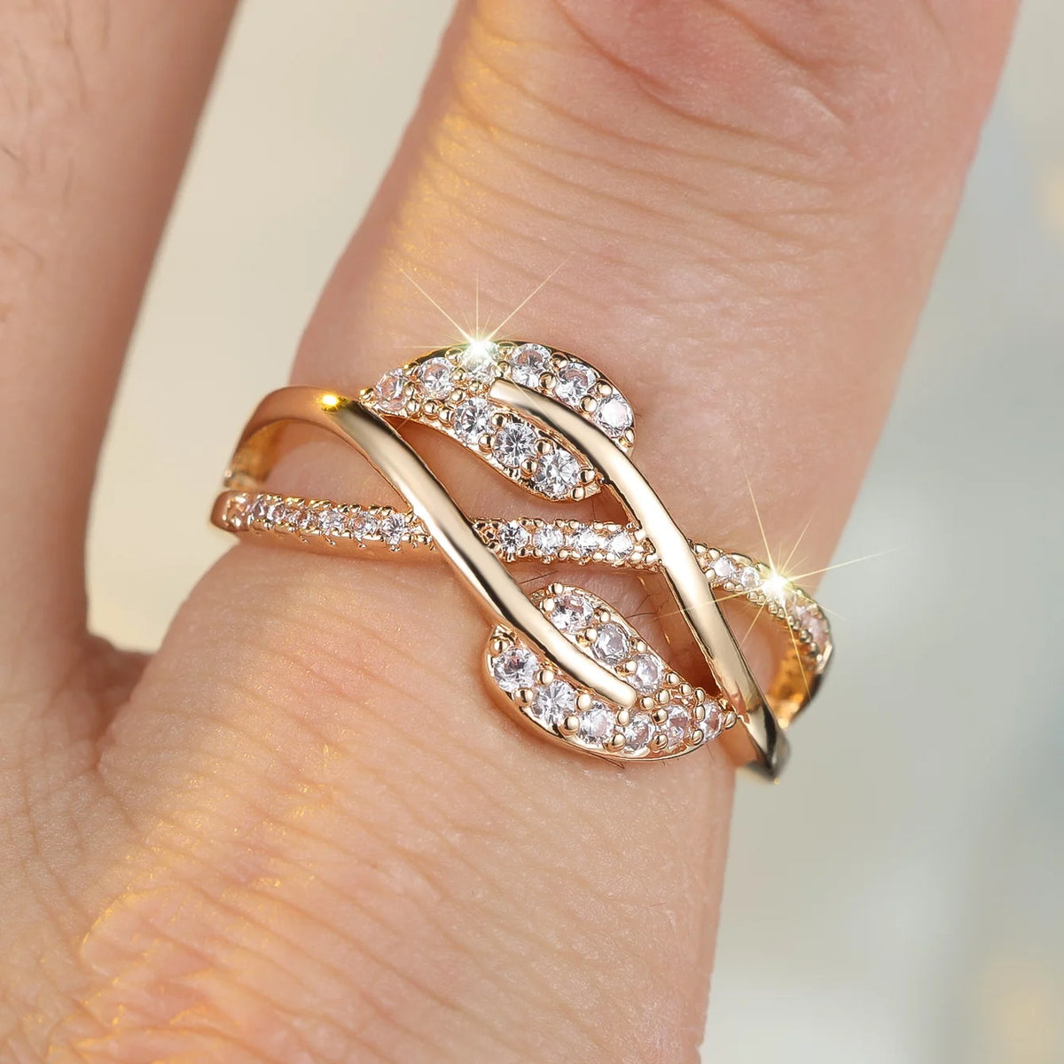 Cute Female White Zircon Stone Tree Leaf Ring Gold Color Engagement Charm Wedding Jewelry For Women
