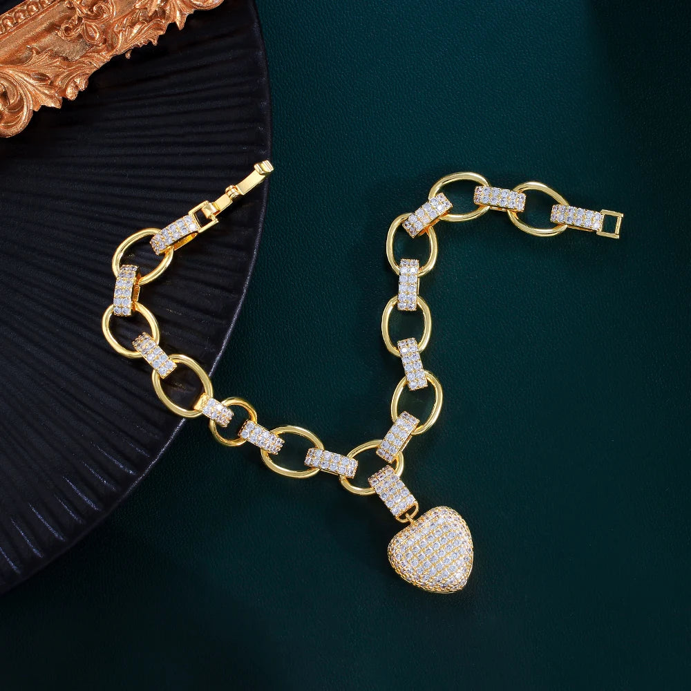 ThreeGraces Luxury Shiny Zirconia Love Heart Charm Cuban Link Chain Bracelet for Women Fashion Daily Party Jewelry BR342