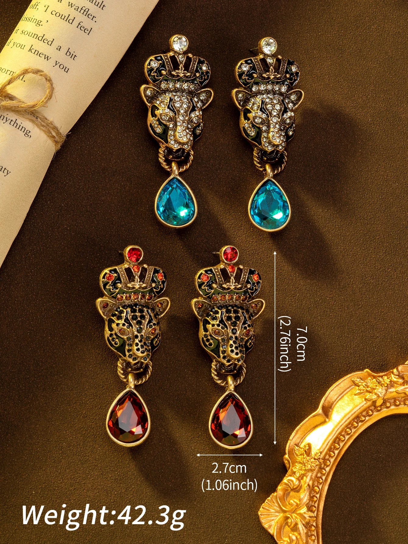 1 Pair of Vintage Retro Palace-Style Leopard Head Red and Blue Rhinestone Pendant Earrings, Niche Style, Suitable for Women's Daily Wear, Parties, and as a Gift