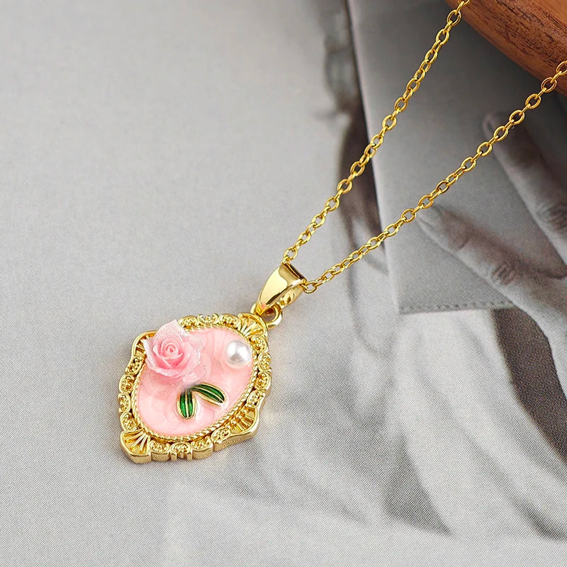 ANENJERY 316L Stainless Steel Irregular Pendant Flower Butterfly Heart Necklace For Women Romantic Niche Jewelry Gifts Wholesale