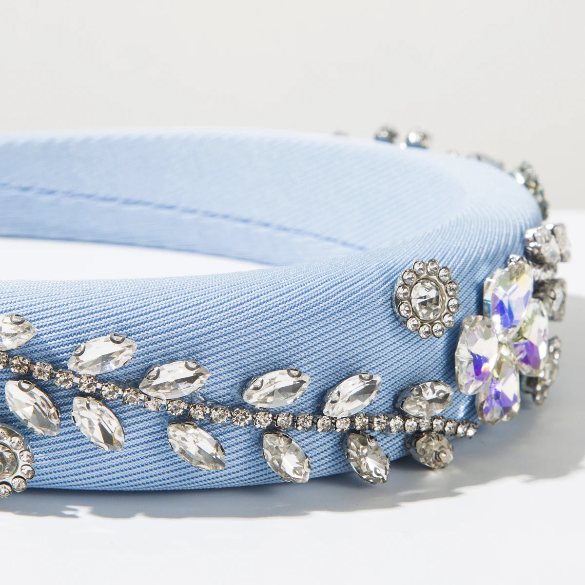 Cross Border New Fashionable Diamond Studded leaf Shaped Headband  With High-End Feel,   Beautiful Banquet Headband