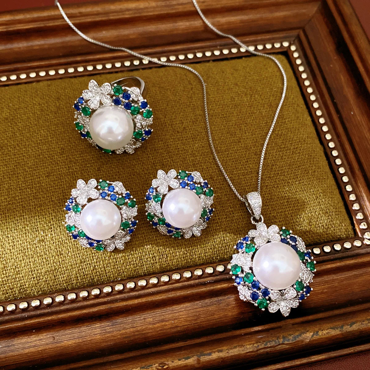 3Pcs/4 Pcs Party Jewelry Set Large Size Pearl Necklace Earrings Rings Ladies Fashion Shiny Zircon Jewelry for Party Banquet K