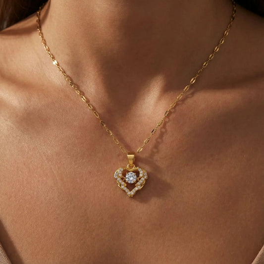Japanese and Korean style love soul dynamic ocean heart, internet famous collarbone chain, new pendant design, titanium steel ch