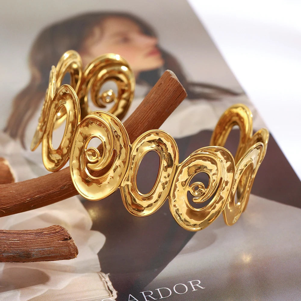 E.B.belle Stainless Steel Fashion Style Hollow Spiral Oil Pressed Bracelet 18K Gold Plated Tarnish Free Women's Gift