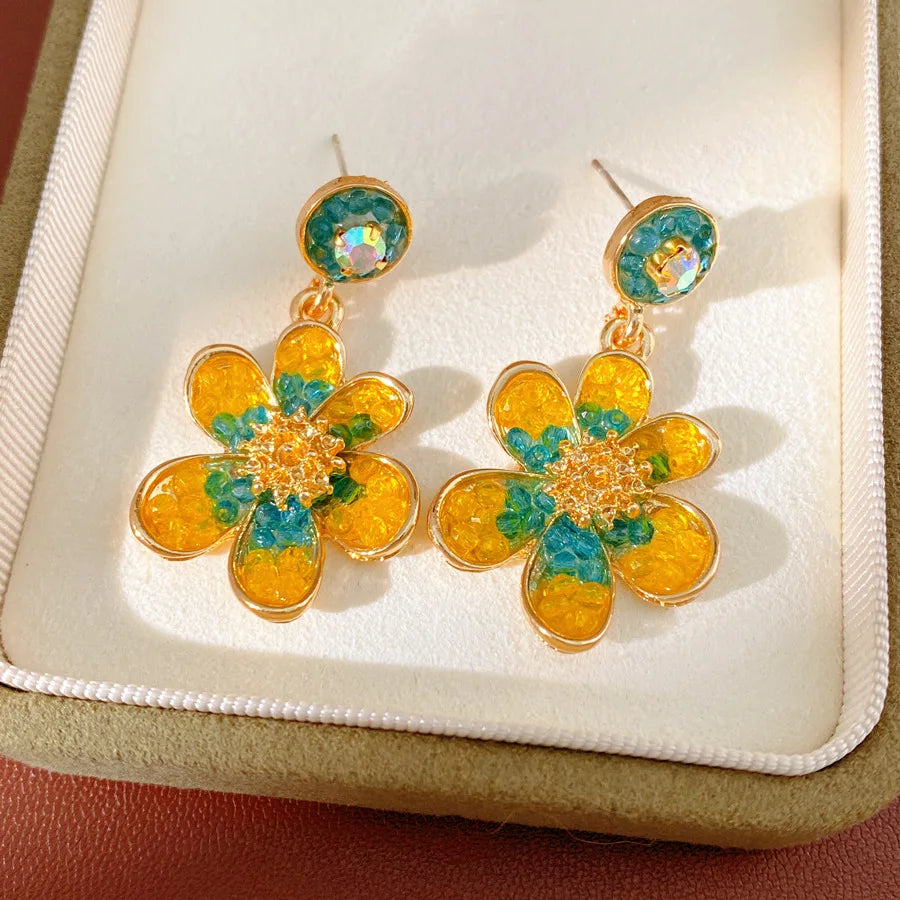 Vintage Silver Needle Rhinestone Flower Round Earrings Light Luxury Retro Exquisite Stud Ear Jewelry For Women