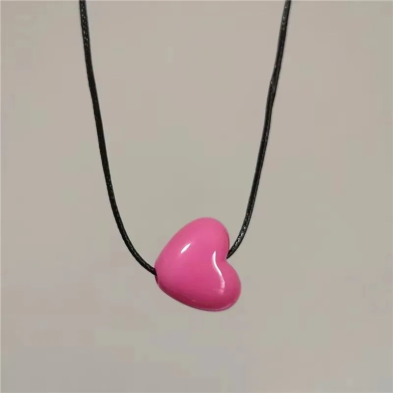 Kpop Resin Candy Color Heart Pendant Glass Beaded Short Choker Collar Neck Necklace Aesthetic Charm Jewelry Y2K Accessories