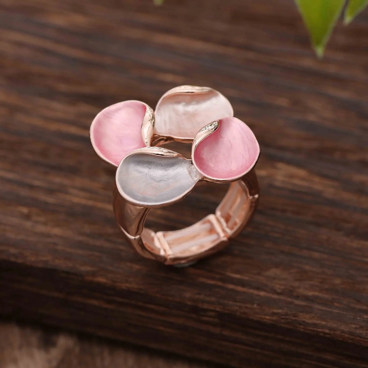 new colored petal alloy elastic ring, colored oil geometric petal women's small fresh ring