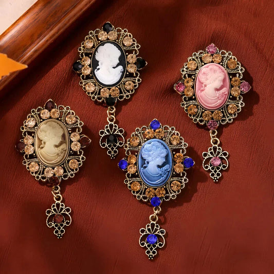Vintage Victorian Cameo Elegant Queen Head Portrait Brooch for Women Antique Wedding Bridal Bouquet Clothing Jewelry Gifts