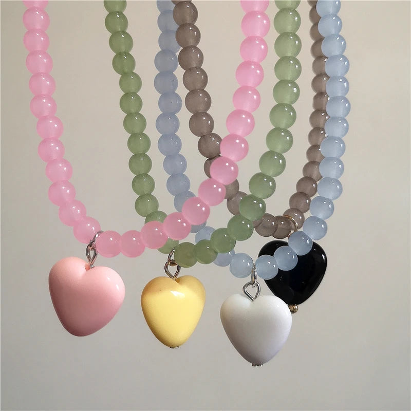 2026 Trendy Aesthetic Resin Candy Color Heart Pendant Glass Beaded Choker Charm Necklace For Women Girl Y2K Jewelry Accessories