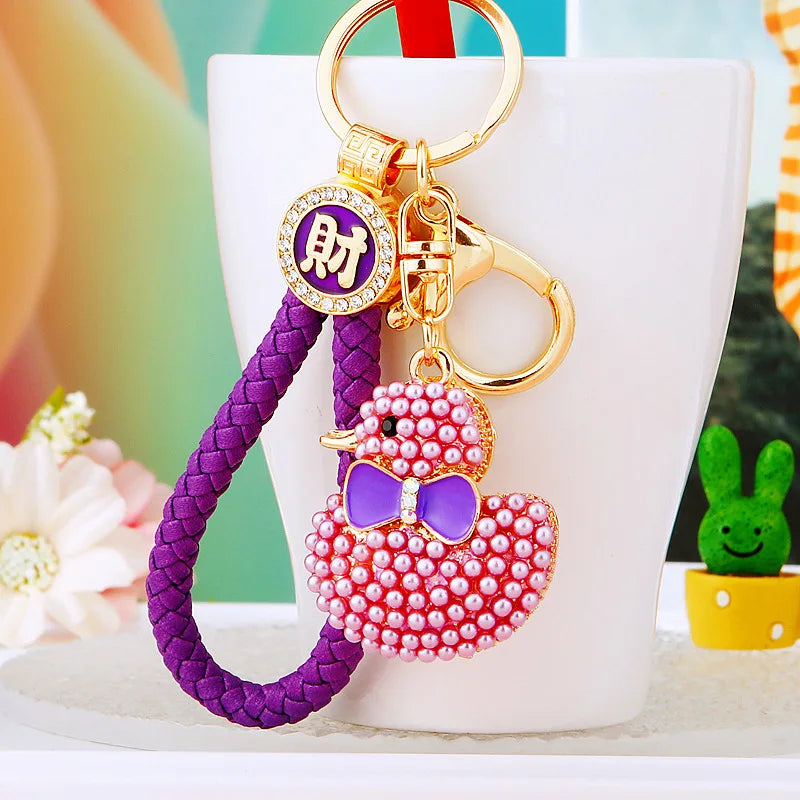 Creative rhinestone cute big yellow duck car keychain women's bag pendant metal key chain ring festival gift wholesale