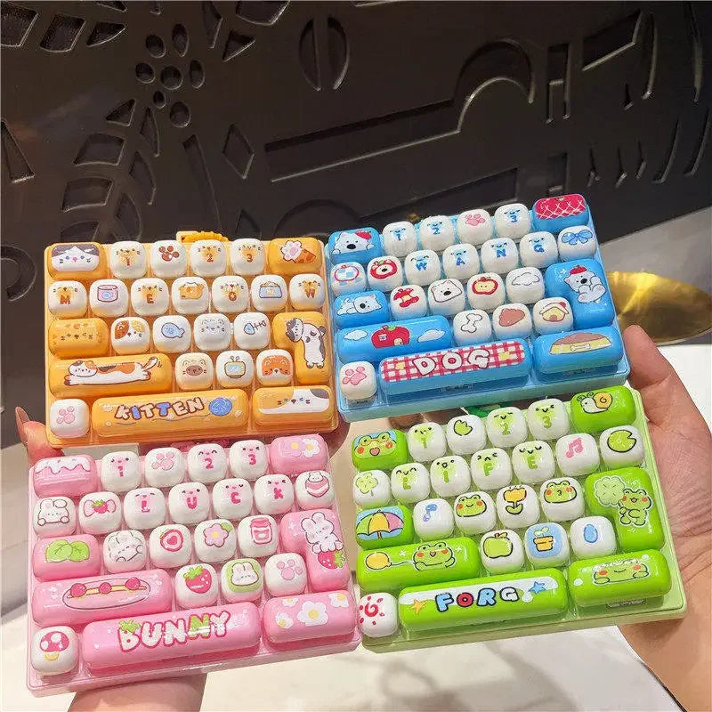 Silicone 26 Key Press Button Fidget Bag Charm Keychain Stress Relief Decompression Keyboard Keyring for Family Party Adults Kids