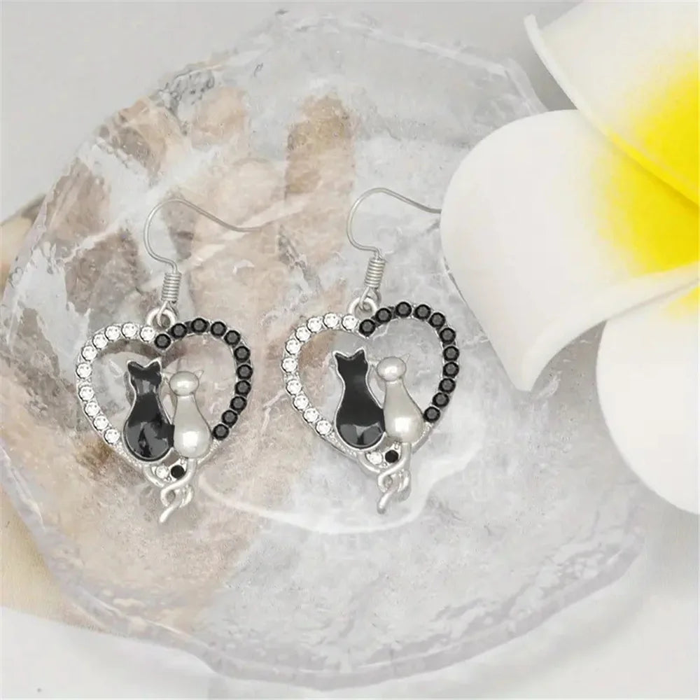 Charm Female White Black Zircon Stone Cat Animal Drop Earrings Cute Trendy Bridal Silver Color Dangle Wedding Jewelry For Women