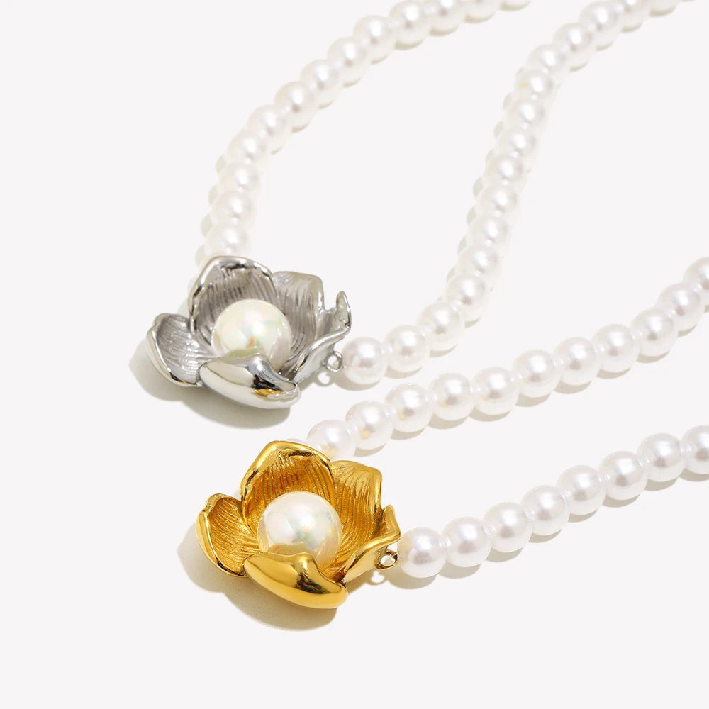 E.B.belle Imitation Pearl Flower Pendant Necklace Hypoallergenic 316L Stainless Steel Accessories 18K Gold Plated Gift