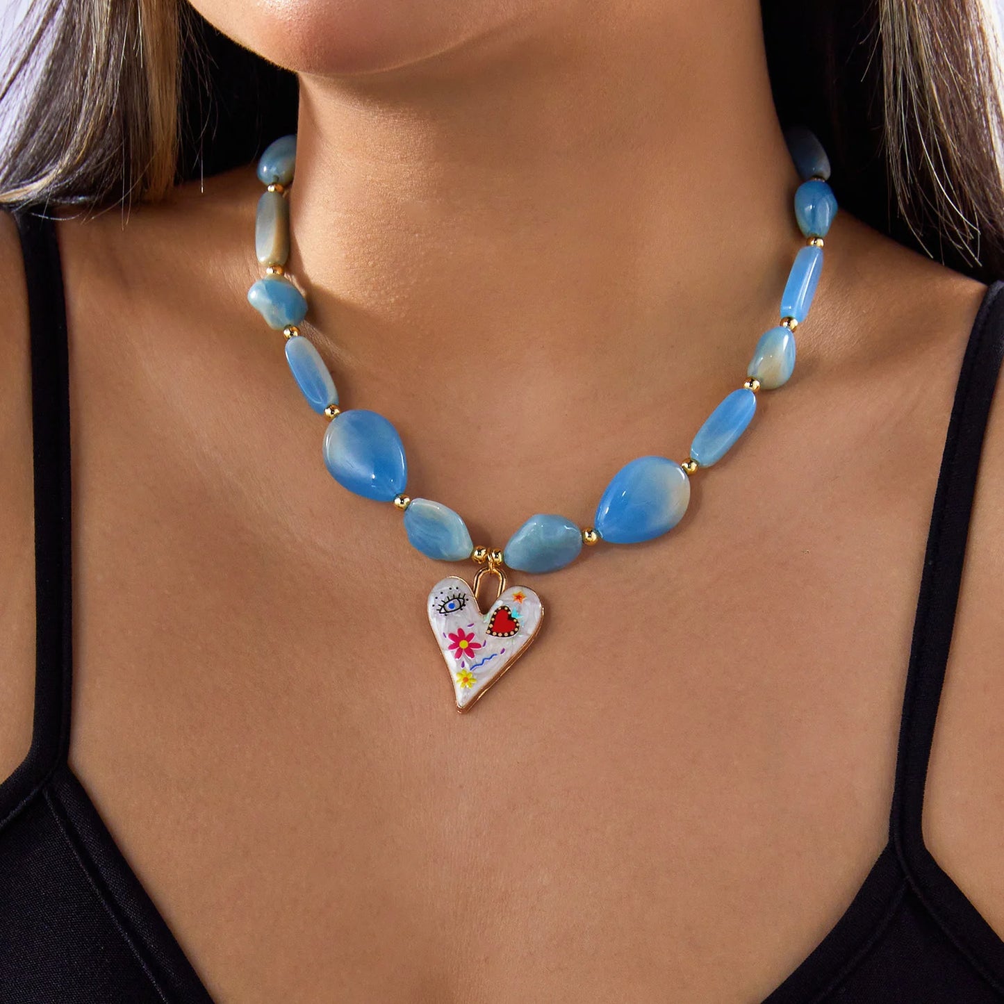 Colorful Irregular Resin Beaded Heart Pendant Necklace for Women Bohemia Brown Round Adjustable Choker Party Jewelry Gifts