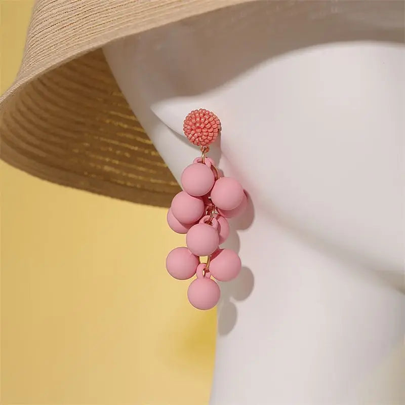European and American New Women's Colorful Grape Long Earrings with a Design Sense, Handmade and Popular Jewelry, Holiday Gifts