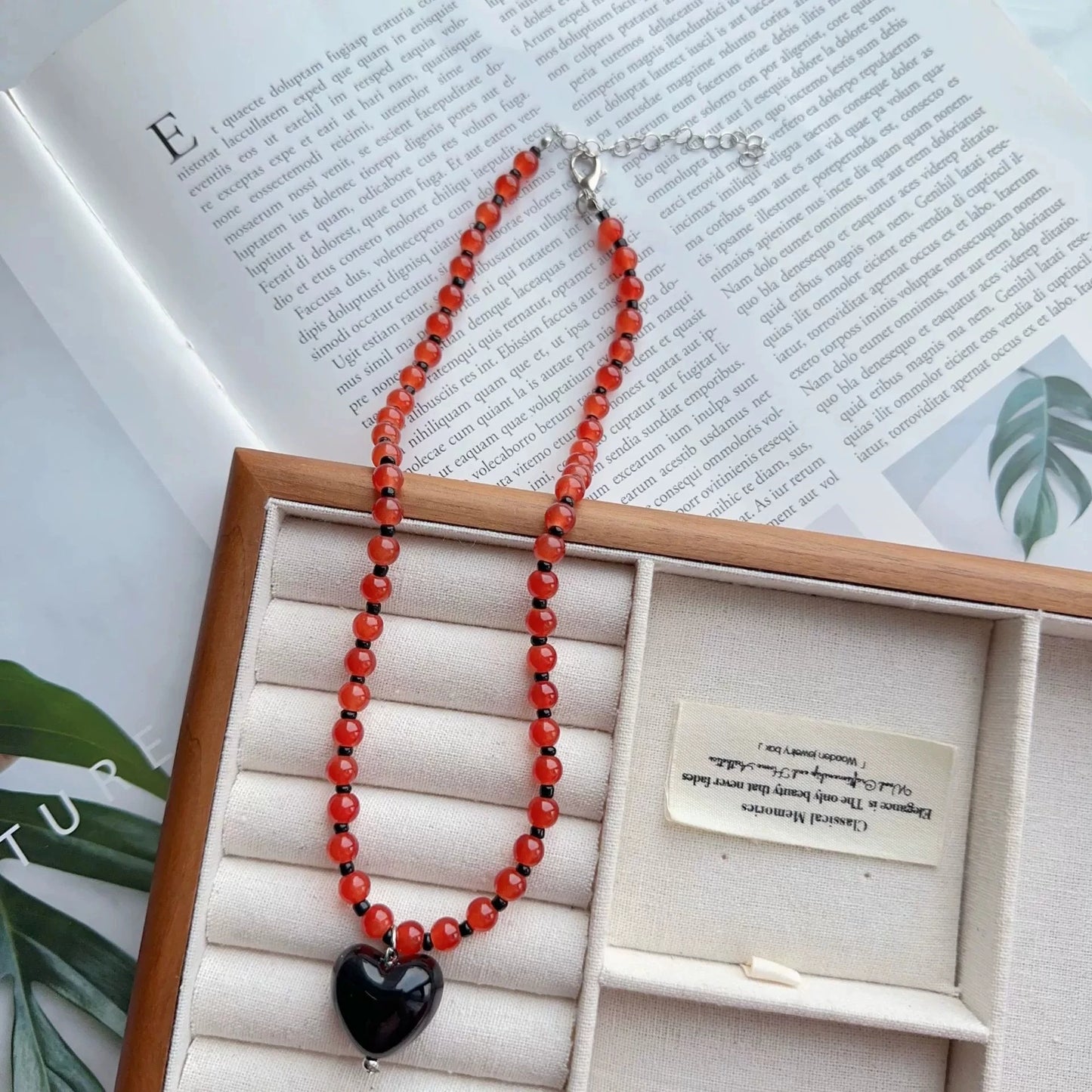 2026 New Color Beaded Chain Resin Heart Pendant Necklace For Women Girls Trendy Clavicle Chain Delicate Jewelry Gift