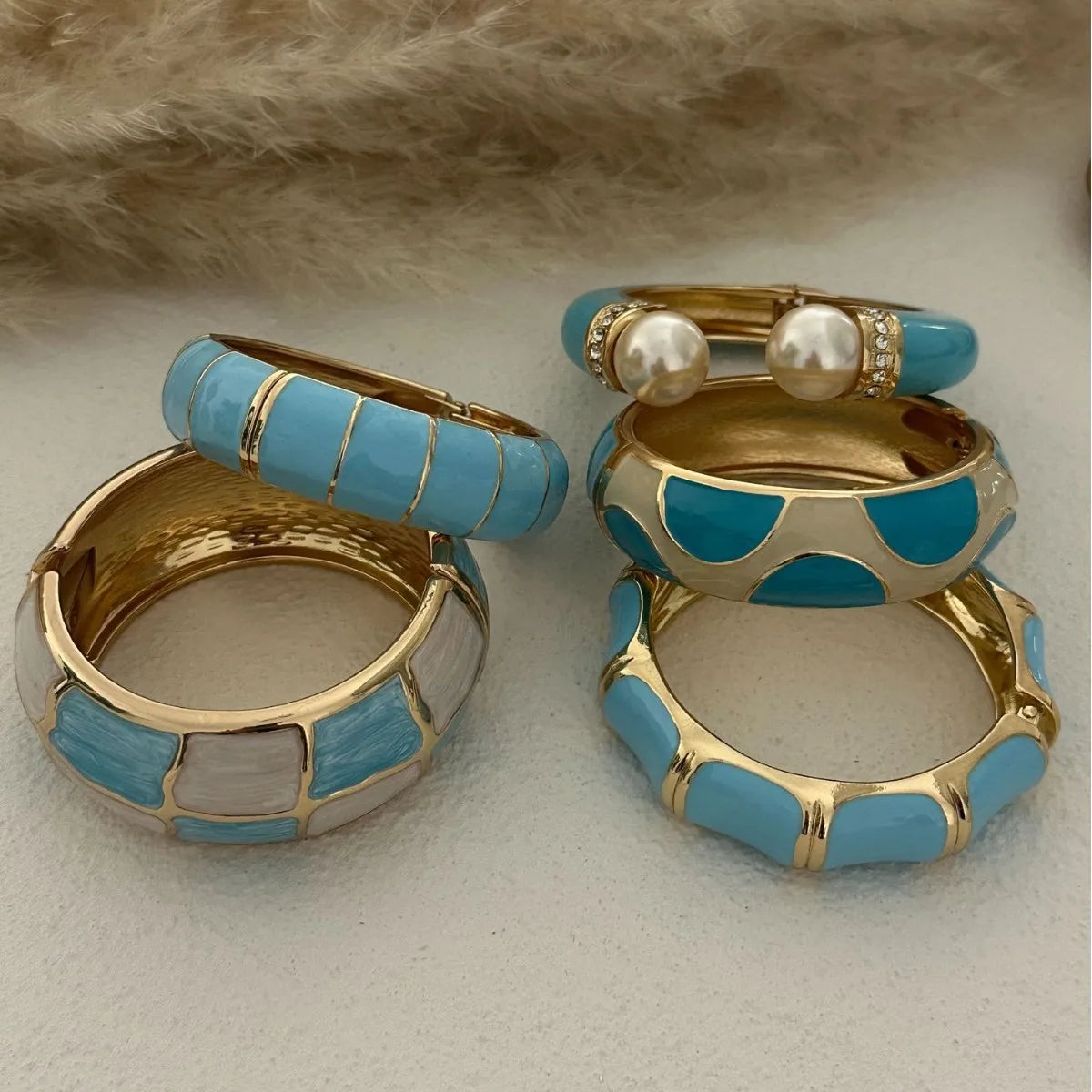 KMVEXO Punk Blue White Dripping Oil Zinc Alloy Enamel Bangles Geometric Wide Cuff Spring Bangle Bracelets For Women Jewelry