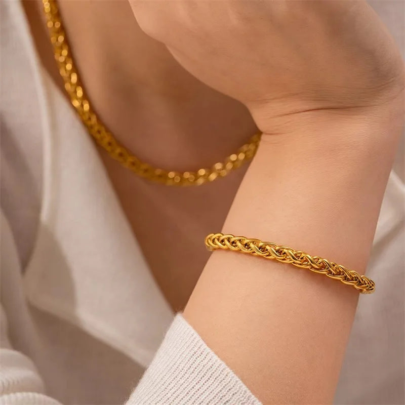 EILIECK 316L Stainless Steel 18K Gold Plated Metal Cuban Chain Statement Necklace Fashion Women Waterproof Neck Chain Jewelry
