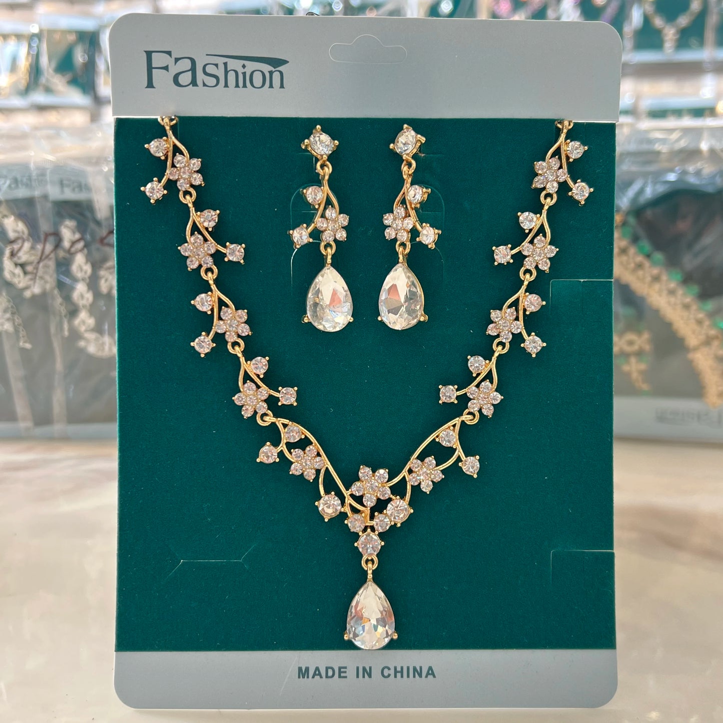 Light Luxury Diamond Inlaid Zircon Necklace Earrings Angel Tears Jewelry Two-Piece Set Wedding Accessories