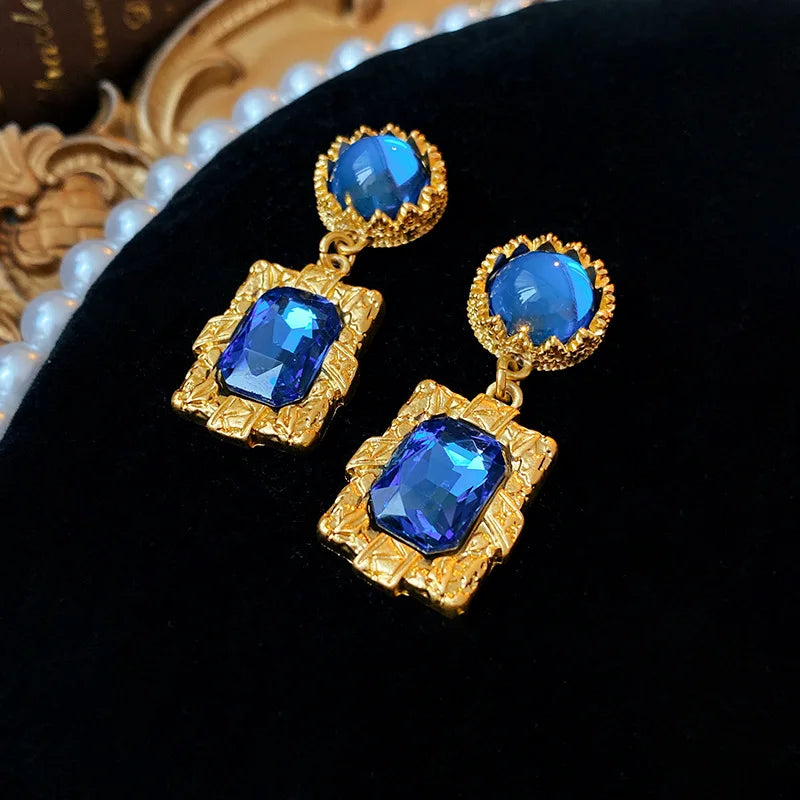 Bluey Rhinestone Square Metal Dangle Earrings for Women Occidental Vintage Niche Exquisite New Earring Fashion Jewelry Wholesale
