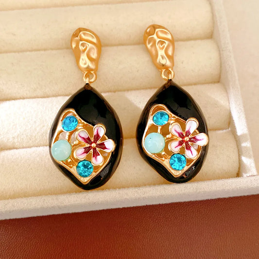 Vintage Rhinestone Enamel Flower Long Earrings Retro Style Light Luxury High Grade Exquisite Elegant Ear Jewelry for Women