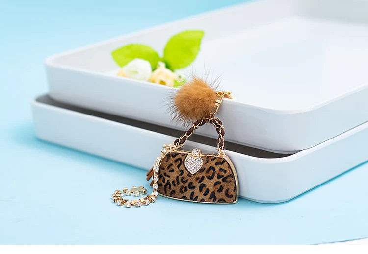 Metal Luxury Bag Keychain Leather Bag Shape Woman's High -end Charm Decoration Supports A Seal Leopard Leather Bag