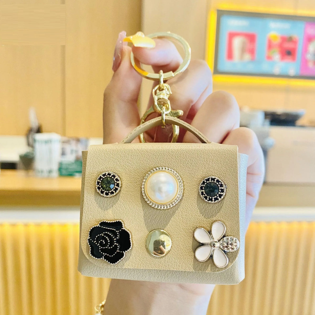 Cute Mini Coin Purses  Keychain with Eiffel  Tower and Number 5 Small Earphone Box Fabric Bag Key Ring