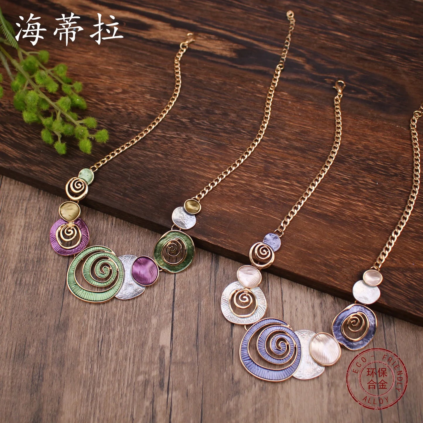 new color painting oil hollow conch necklace, fashionable and versatile women's high-end conch neck chain wholesale