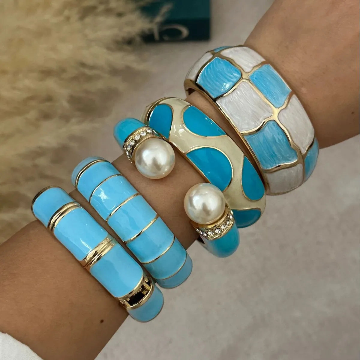 KMVEXO Punk Blue White Dripping Oil Zinc Alloy Enamel Bangles Geometric Wide Cuff Spring Bangle Bracelets For Women Jewelry