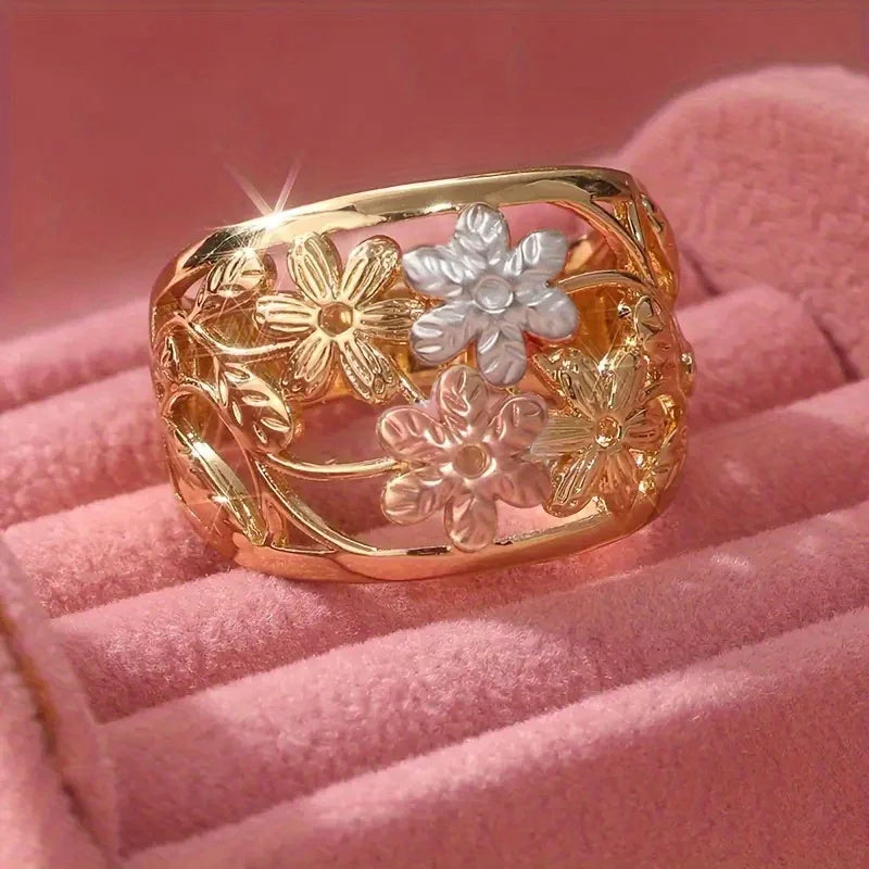 Vintage Bohemian Style Handmade Carved Flower Hollow Ring Suitable for Women's Daily Vacation Style Exquisite Jewelry Accessorie