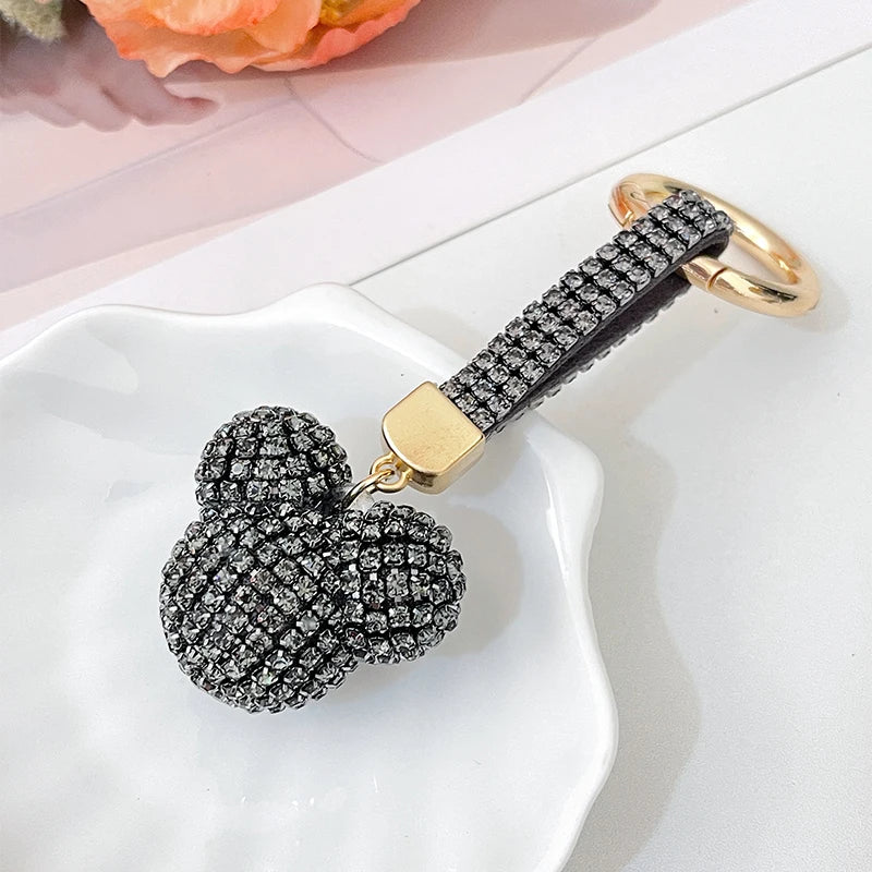 Full Crystals Anime Cartoon Keychain Wommen Bag Key Ring Hearts Bulldog Bears Souvenirs Gifts Брелоки