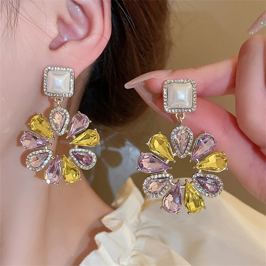 Korean Style Pearl Necklace Earrings For Women Sweet Sunflower Crystal Earrings Weddings Banquet Jewelry Sets