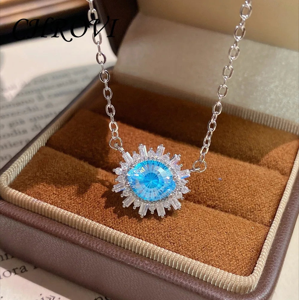 New Flashing 925 Sterling Silver Necklace Fashionable Light Luxury Collarbone Chain Necklace for Women