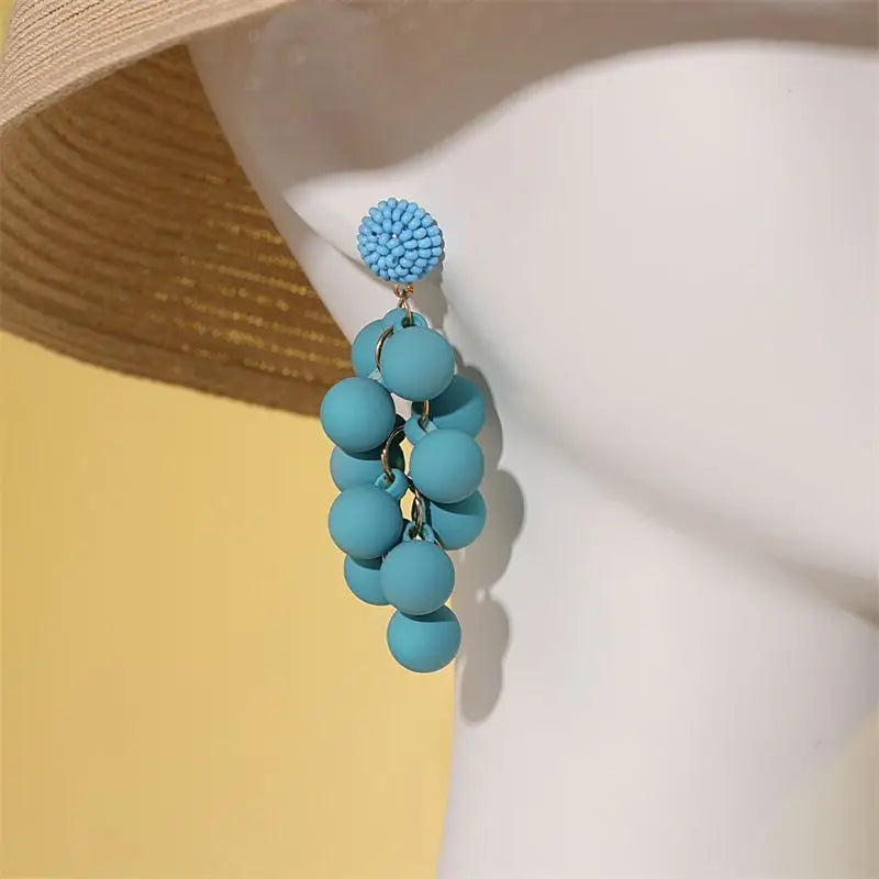 European and American New Women's Colorful Grape Long Earrings with a Design Sense, Handmade and Popular Jewelry, Holiday Gifts