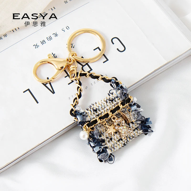Metal Luxury Bag Keychain Leather Bag Shape Woman's High -end Charm Decoration Supports A Seal Leopard Leather Bag