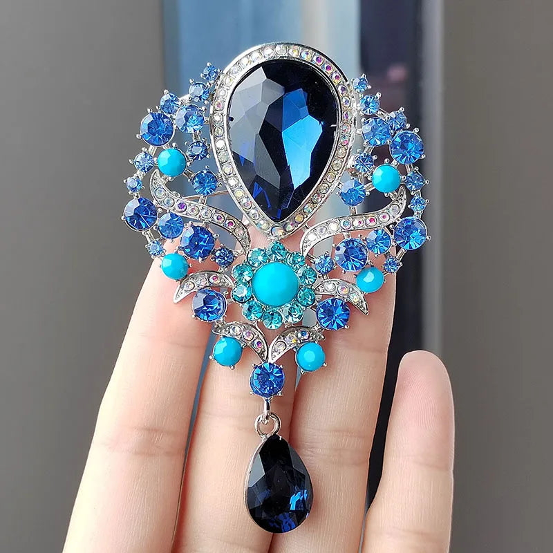 1PC Women's Fashion Charm Full Diamond Crystal Drop Brooch Suitable for Outdoor Dating, Banquet, Party, Festival Gift-8280