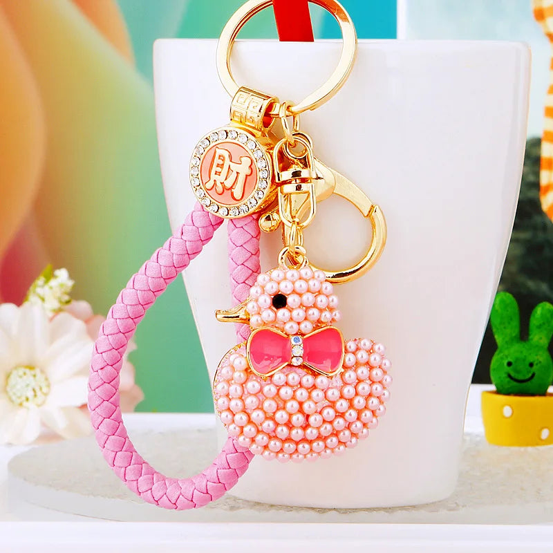 Creative rhinestone cute big yellow duck car keychain women's bag pendant metal key chain ring festival gift wholesale