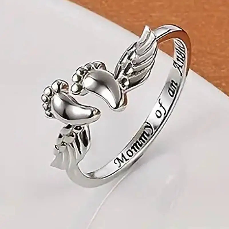 Huitan Foots and Wing Shaped Aesthetic Mother's Day Gift Rings Charming Silver Color Accessories Metal Chic Jewelry for Mom