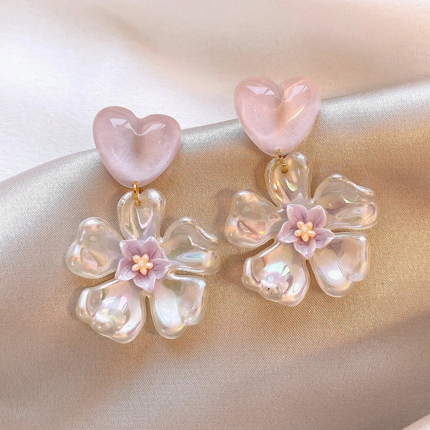 Sweet Mermaid Colorful Love Flower Pendant Earrings For Female Korean Fashion Beautiful Petal Earrings Vacation Party Accessory