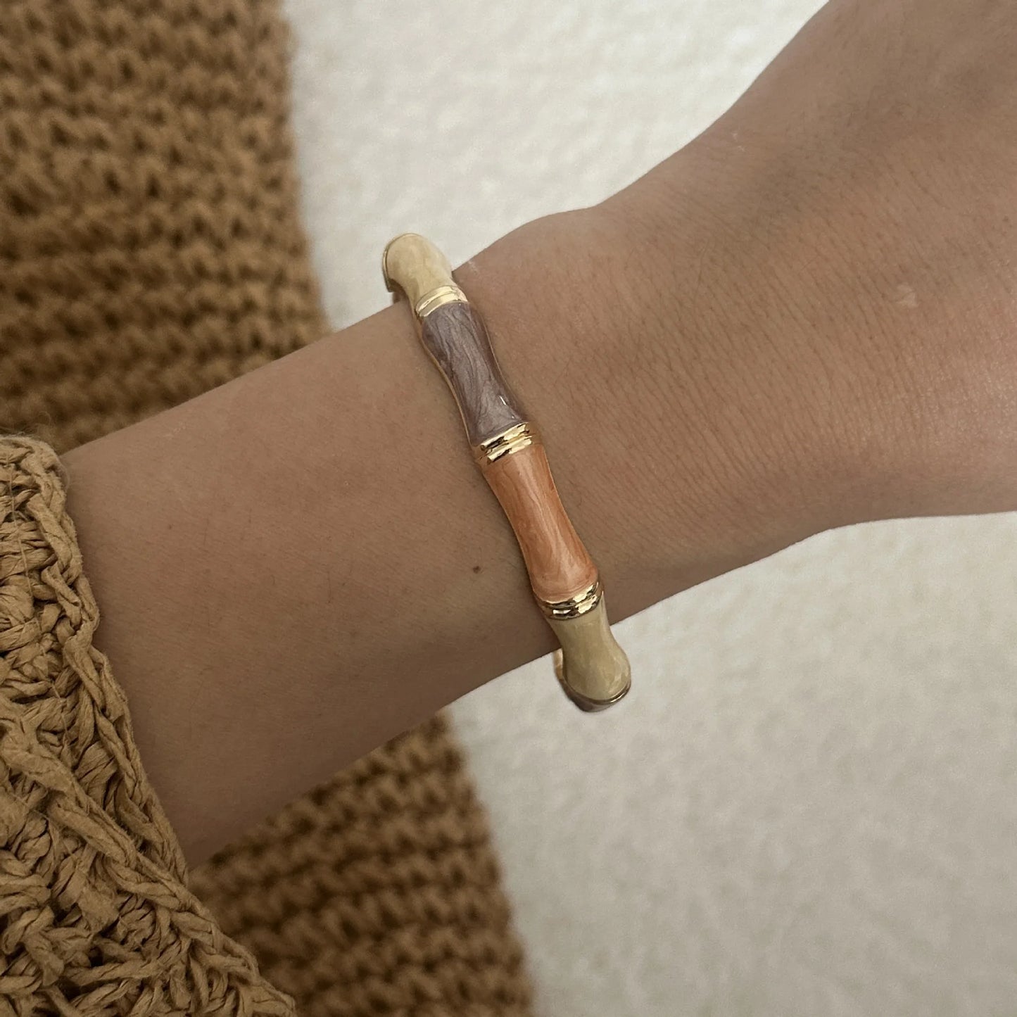 KMVEXO Exaggeration Imitation Enamaled Colorful Metal Bangle Simple Design Trendy Women's Fashion Jewelry Minimalist Bracelets